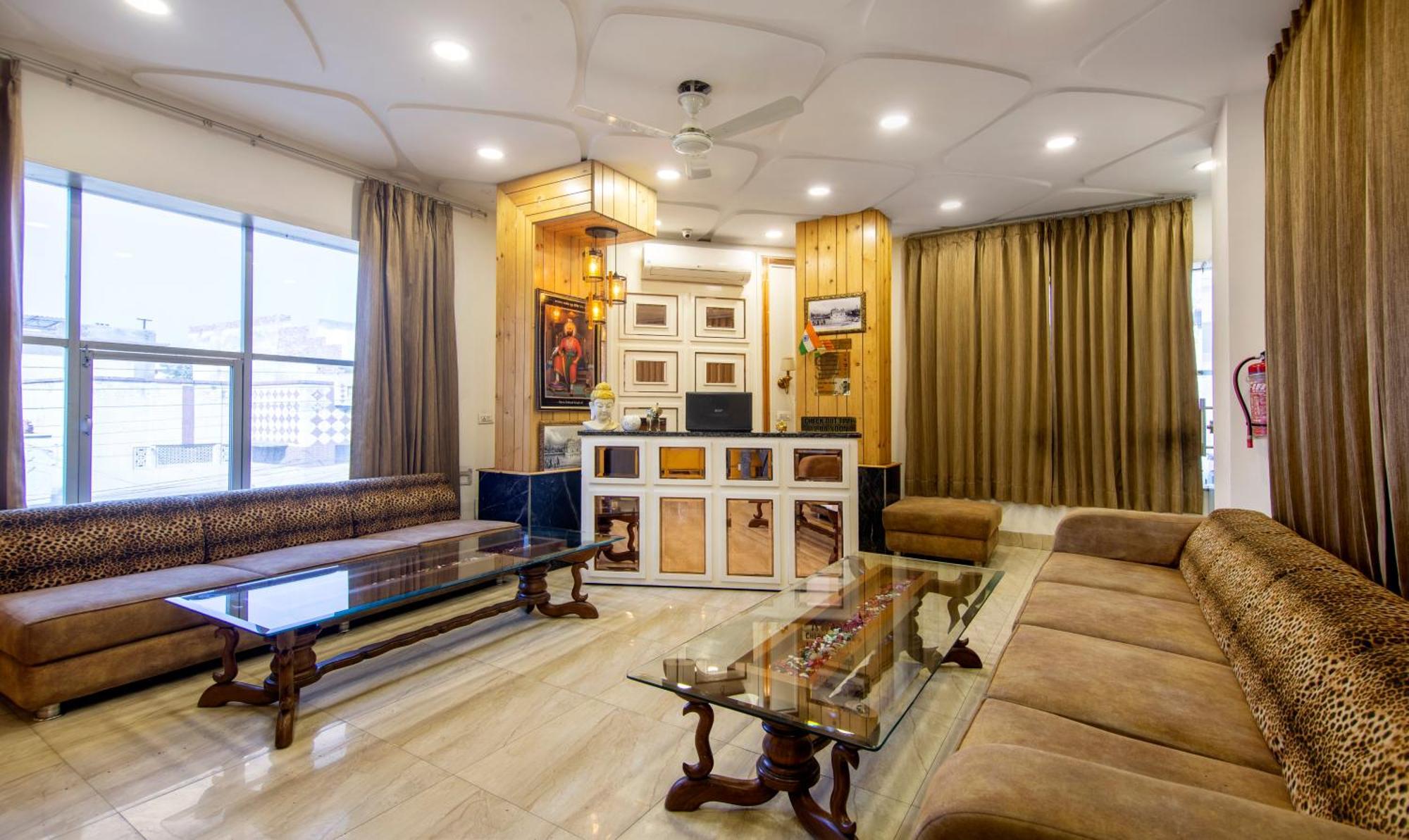 Perfect Stayz Premium- Hotel Sehdev Near Golden Temple Amritsar Exterior foto